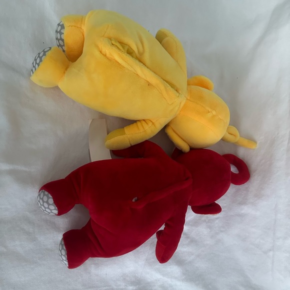 Teletubbies Talking Plush LaLa and Po - Picture 2 of 3